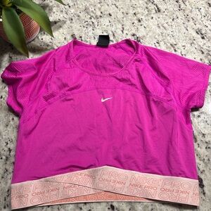 Nike Women's Pink Crop Top